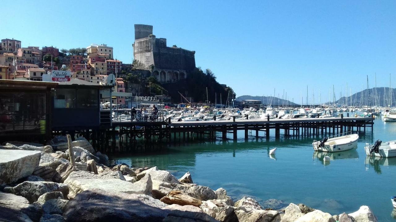 Ca Di Ale Hotel Lerici Exterior photo